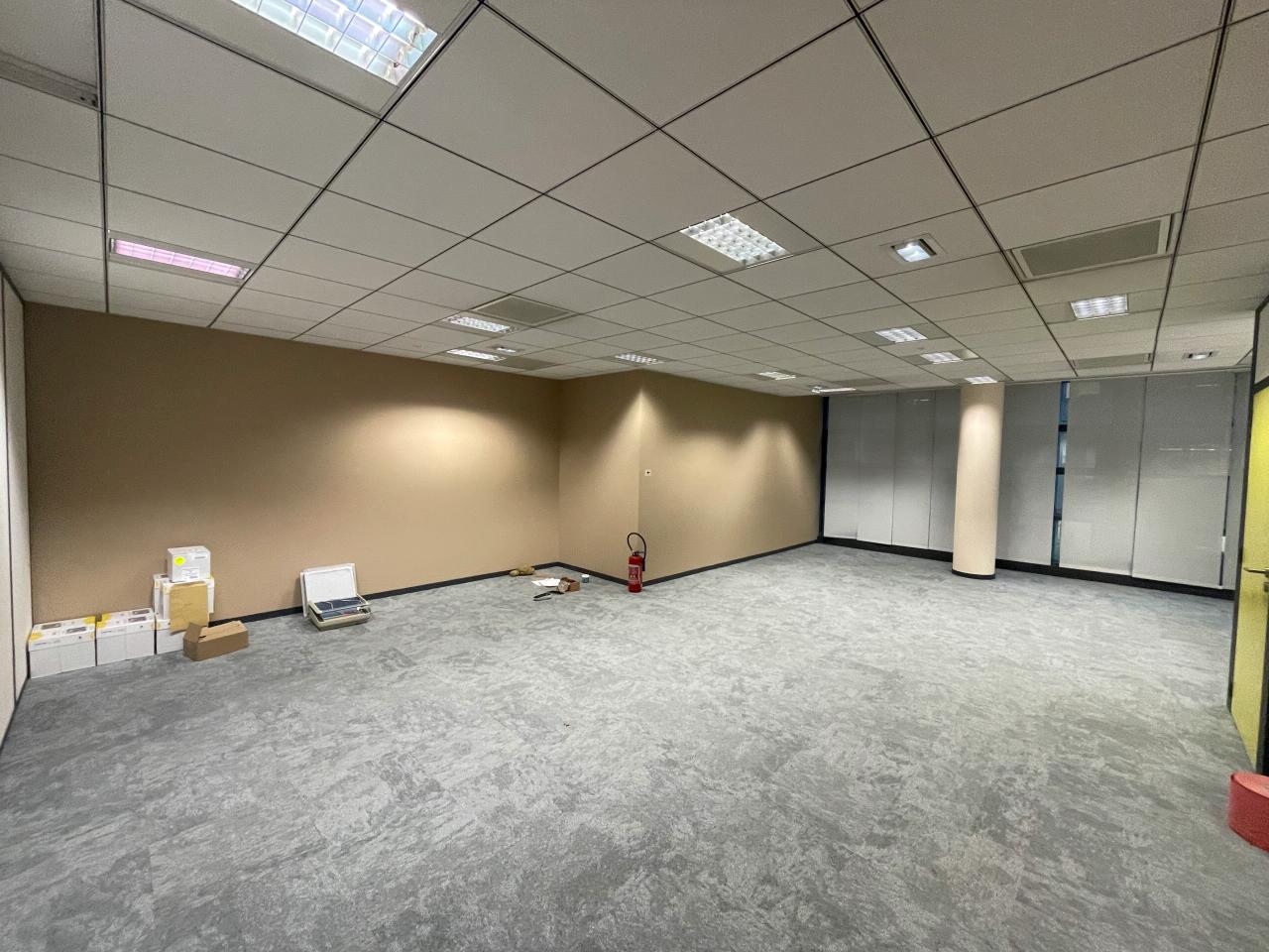 Bureau Rouen 1223m² Location bureau Rouen Seine-Maritime OLBUR2112633 4